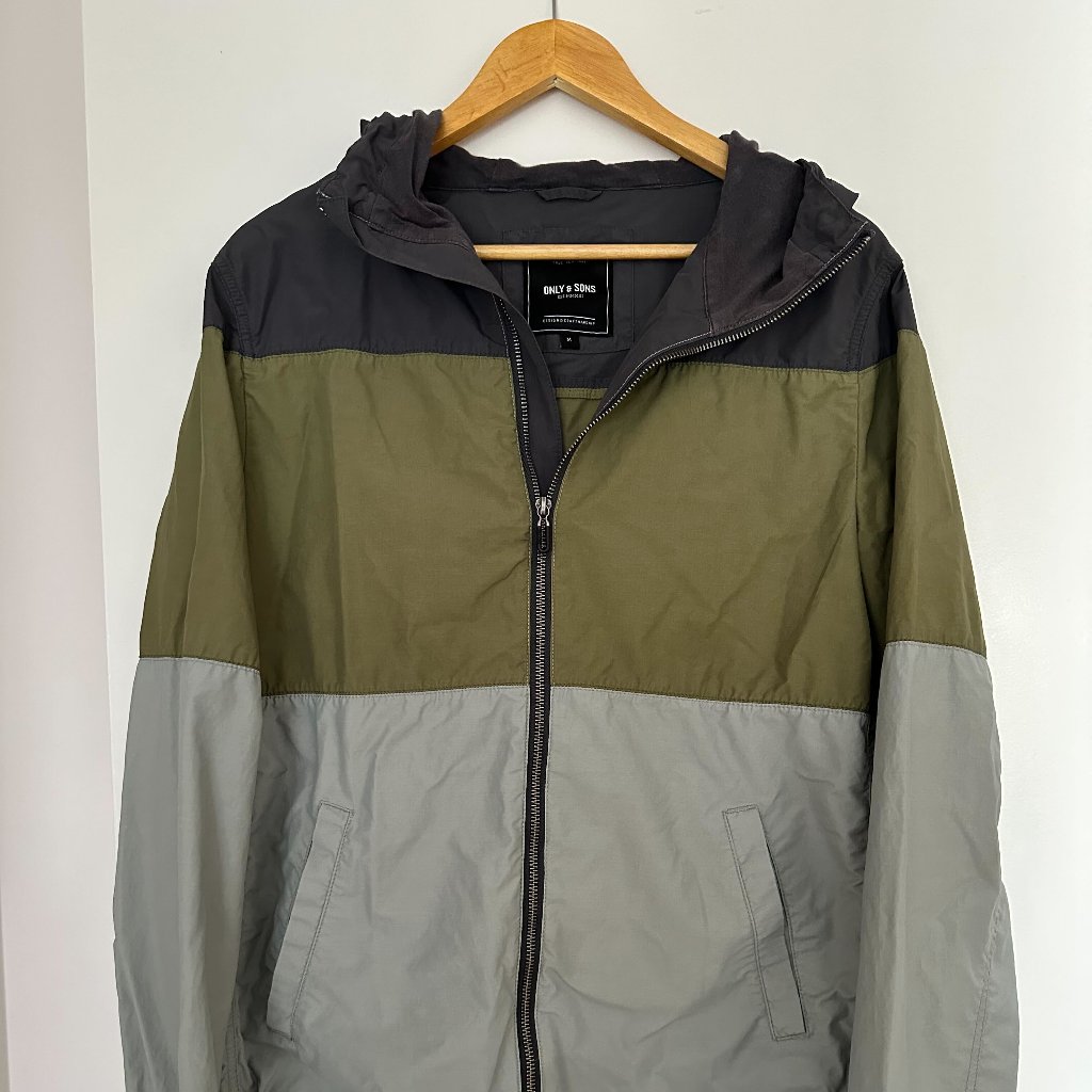 3-Colour Jacket